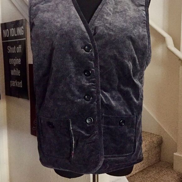 Sleeveless vest can be worn both sides size 40/12 - Picture 2 of 2